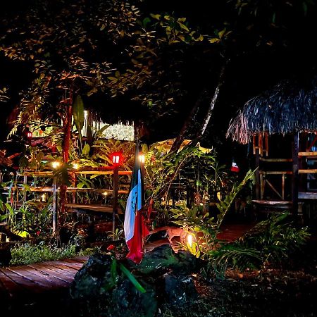 Cabanas Bambutan ปาเลงเก ภายนอก รูปภาพ
